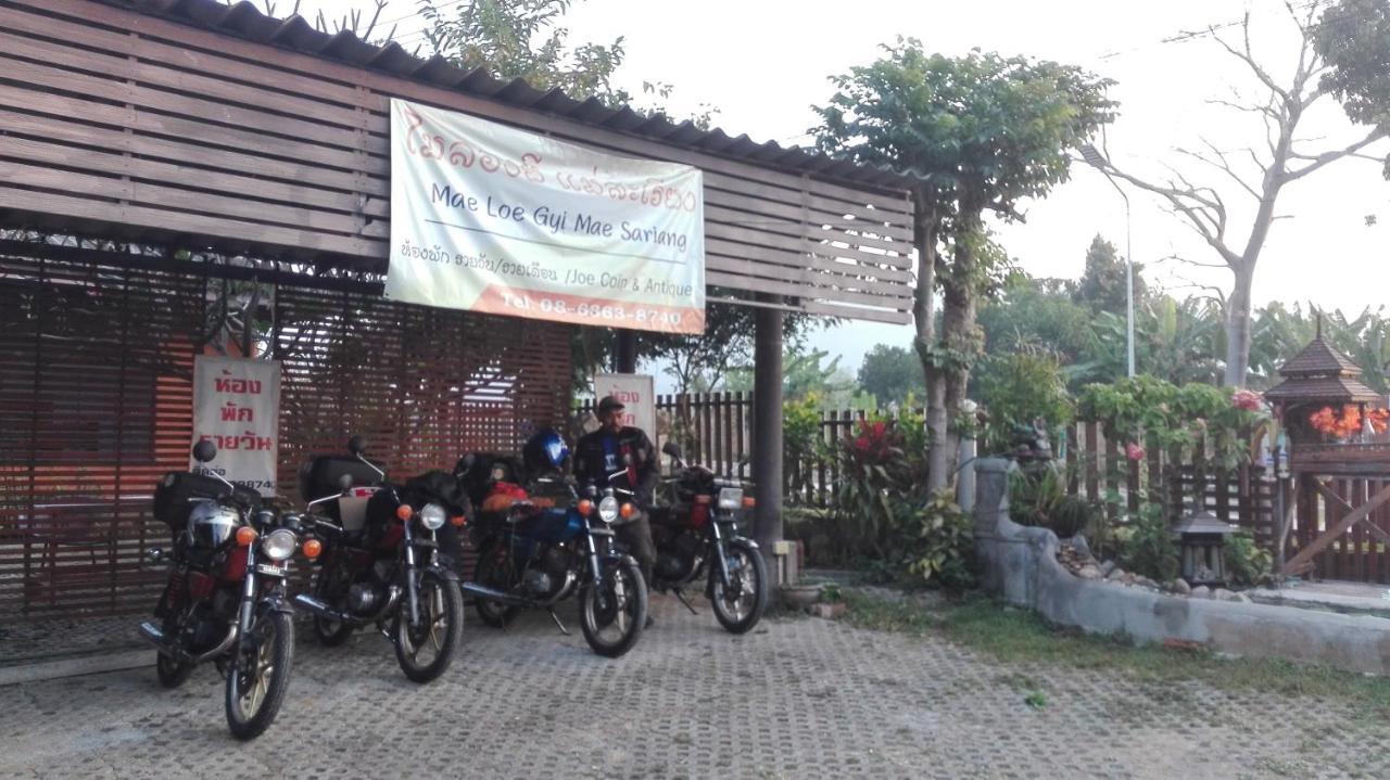 Maeloegyi Maesariang Hotel Mae Sariang Exterior photo